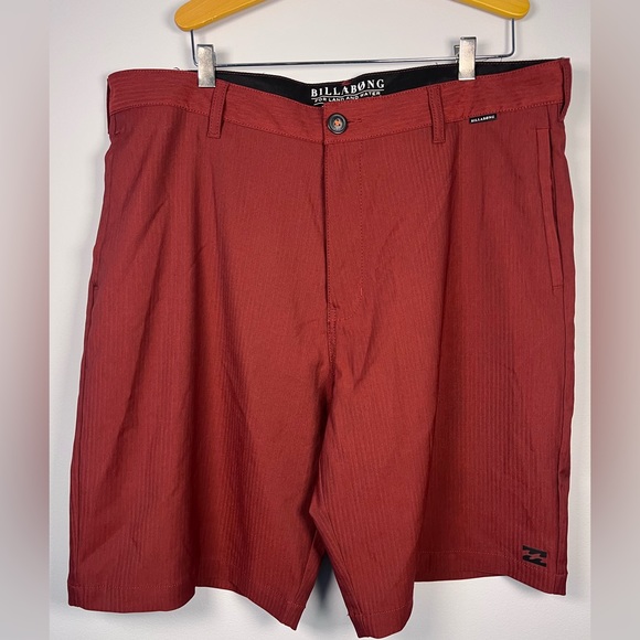Billabong For Land And Water Board Shorts Size 36 Maroon Red - Picture 1 of 7